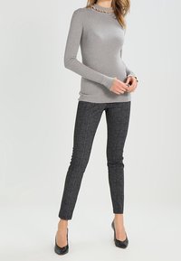 Rue de Femme Strickpullover - light grey