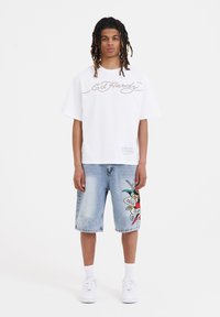 Ed Hardy TRUE TILL DEATH - Farkkushortsit - bleach