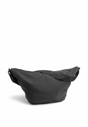 PCAMANDA - Skuldertasker - black