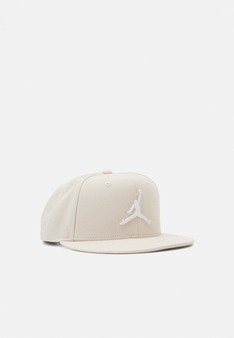 Jordan PRO JUMPMAN UNISEX - Caps - beige