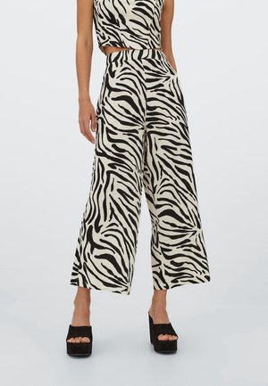 Stradivarius Pantaloni - off-white