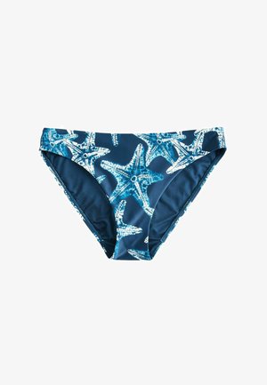 Modré spodné diely bikin s vzorom veľkých bielych a svetlomodrých morských hviezd na tmavomodrom pozadí.