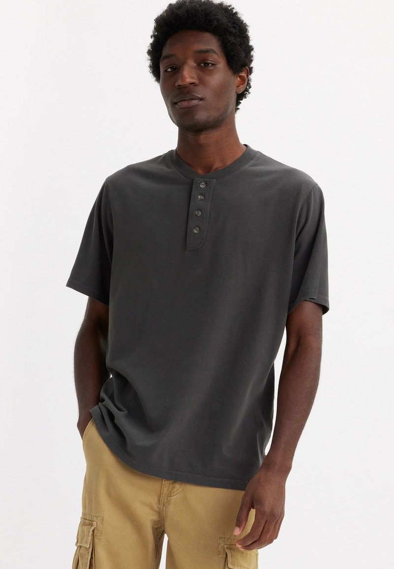 Levi's® BUTTON HENLEY - Základné tričko - black oyster