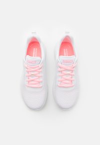 Skechers Performance GO WALK FLEX BUNGEE biały
