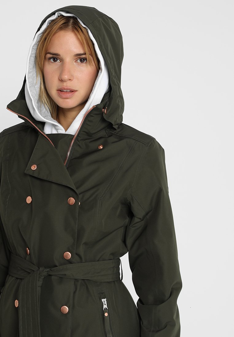 trench helly hansen