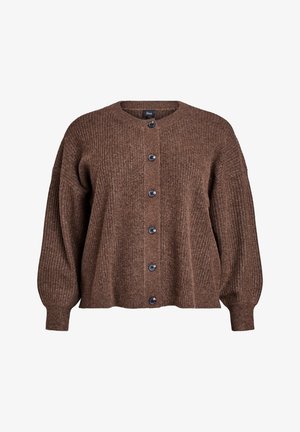 Brązowy sweter robiony na drutach z prążkowaną teksturą, okrągłym dekoltem, długimi rękawami i sześcioma czarnymi guzikami z przodu. Brak widocznych kieszeni.