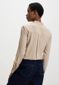 Calliope CLASSICA - Camicia - beige