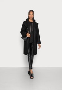 OPUS GINNEA - Camisola - black