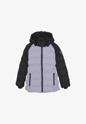 Padded jacket z purpurowym przodem i czarnymi rękawami, z kapturem, zapięciem na zamek błyskawiczny i dwoma bocznymi kieszeniami. Gładka tekstura i lekka konstrukcja.