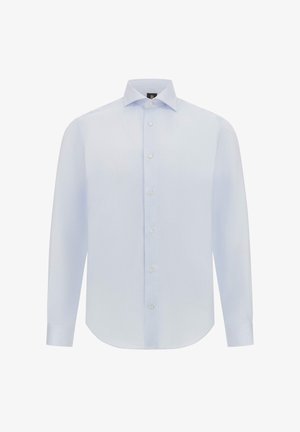 Chemise habillée à manches longues de couleur bleu clair avec un motif à carreaux subtil, col classique et boutons blancs le long de la patte de boutonnage. Texture lisse.