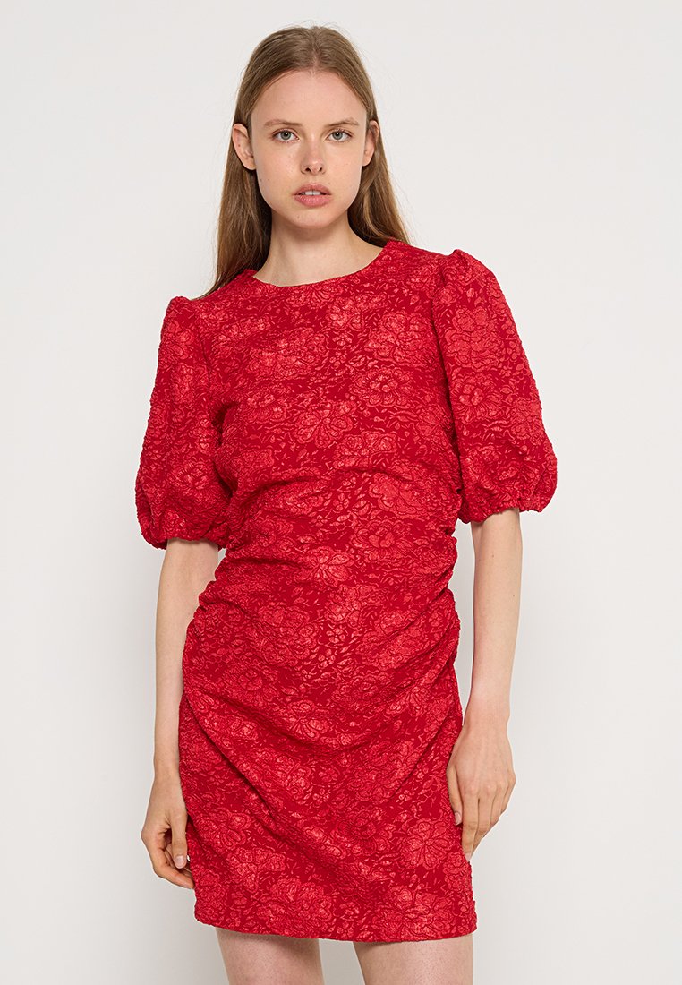 YAS Jurk rood YAS Jurk rood