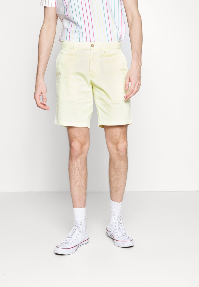 Tommy Hilfiger BROOKLYN - Calções - lemon twist