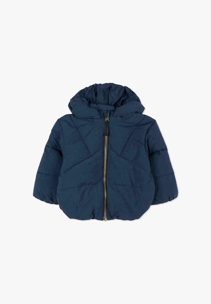 Giubbotto imbottito blu navy con cappuccio, zip frontale, polsini elasticizzati e motivo a trastulli diagonali. Materiale morbido e leggero.