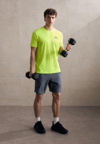 Under Armour VANISH ENERGY GRAPHIC - Basic T-shirt - high vis yellow / castlerock / castlerock