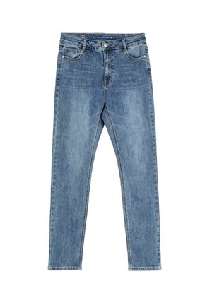- Jeansy Slim Fit