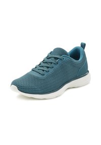 Baskets de sport en mesh bleu avec une tige texturée, des lacets plats, une semelle blanche rembourrée et un talon renforcé. Design léger et respirant.