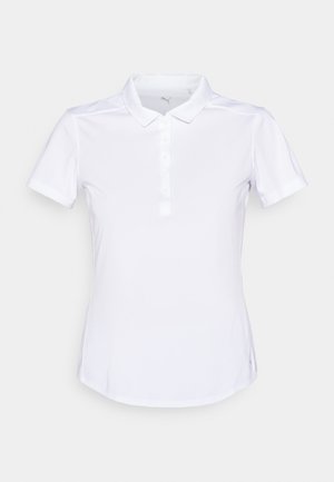 Camisa polo branca feita de tecido suave, com colarinho, mangas curtas e uma placket com cinco botões. Logótipo discreto no peito.