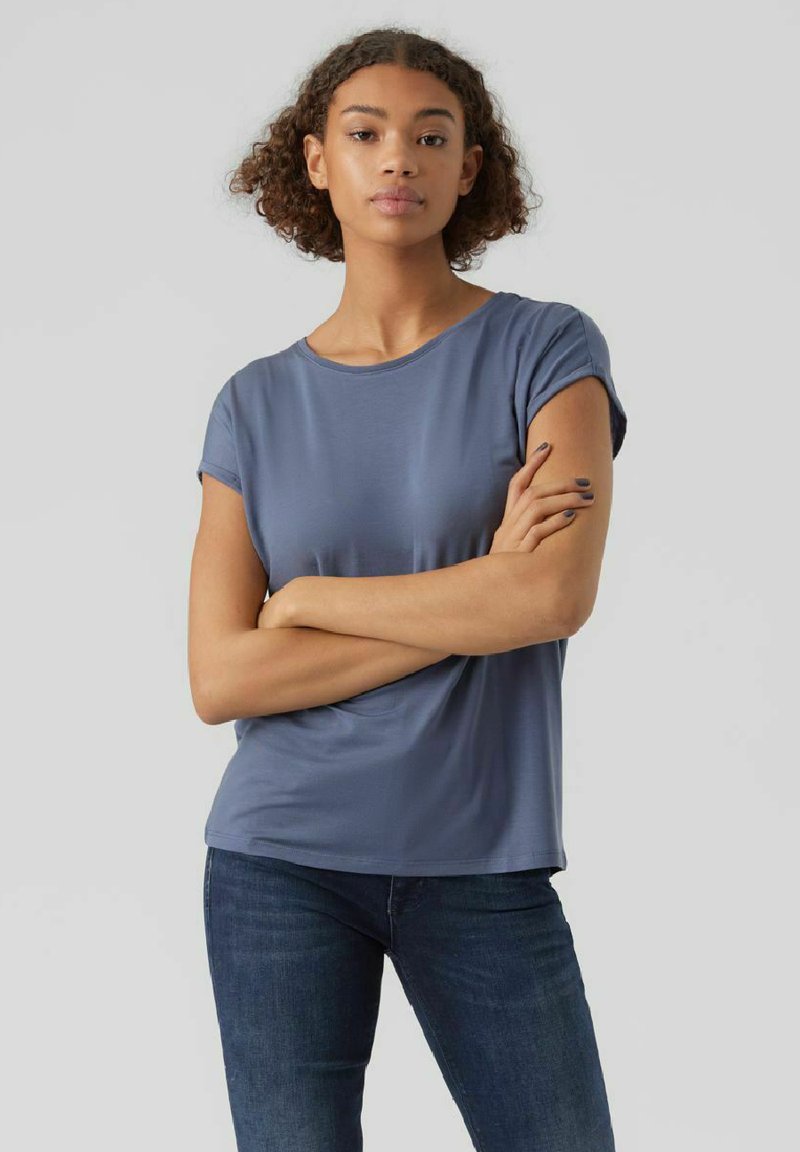 Vero Moda VMAVA PLAIN - T-paita - china blue