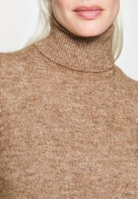 YAS Tall YASJULIETTA - Φόρεμα-πουλόβερ - cariboudetail melange