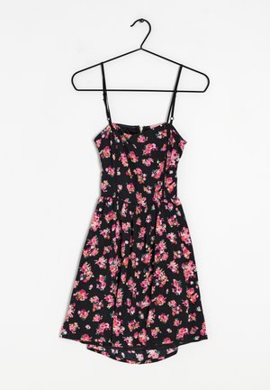 Bershka Vapaa-ajan mekko - light pink  black
