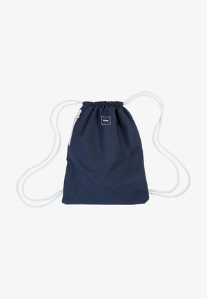 Bolsa del ejército con cordones hecha de un tejido duradero, con cordones blancos y un pequeño parche con el logo. Diseño sencillo, versátil para varios usos.
