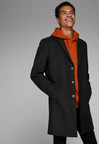 Jack & Jones PREMIUM JPRMORTEN - Abrigo clásico - black