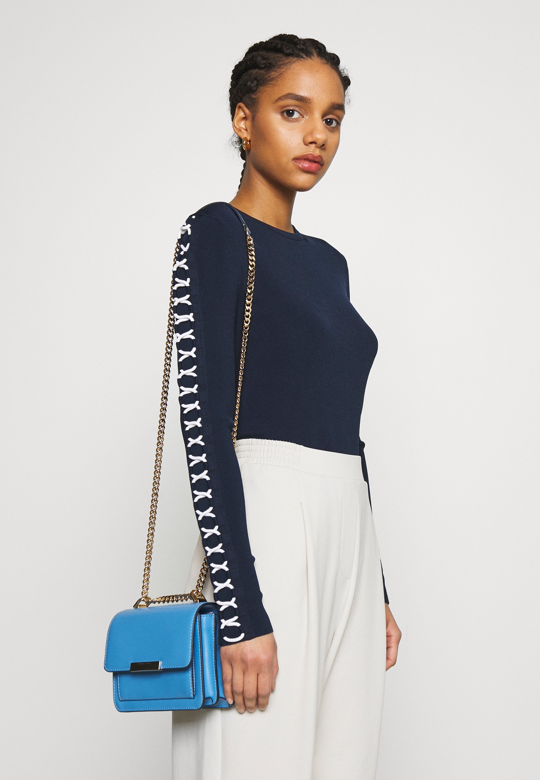 michael kors gusset crossbody bolsa
