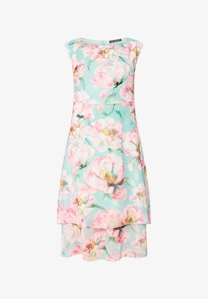 Robe sans manches bleu clair avec jupe à volants, présentant un grand imprimé floral rose et blanc et un col rond.