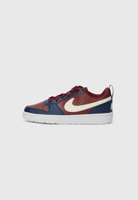 Unselected, red/soft pearl/midnight navy/white