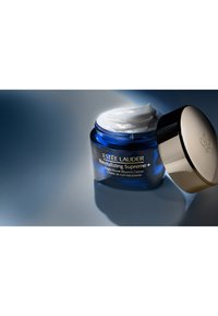 ESTÉE LAUDER REVITALIZING SUPREME+ NIGHT POWER BOUNCE CREAM - Soin de jour