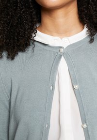Anna Field Cardigan - green