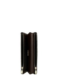 Portafoglio in pelle marrone con chiusure con zip su entrambi i lati, design minimalista e texture liscia. Profilo compatto con una forma elegante.