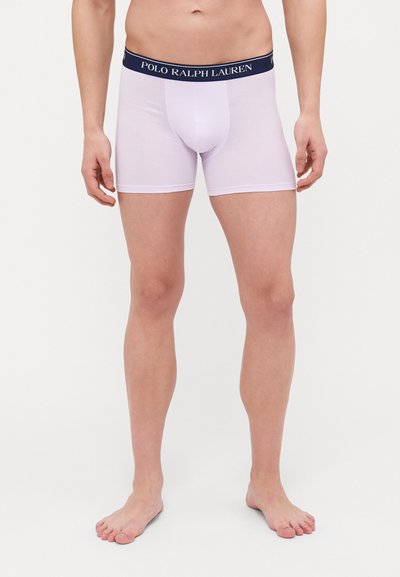 Svetlofialové boxerky s námořní elastickou páskou s logom "POLO RALPH LAUREN", vyrobené z bavlny, stredne dlhé po stehná, hladká textúra.