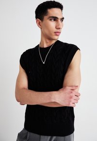 Weekday CABLE VEST - Débardeur - black