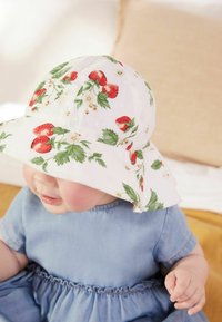 Next - BUCKET REGULAR FIT - Hoed - red white srawberry print Miniatuurafbeelding 1