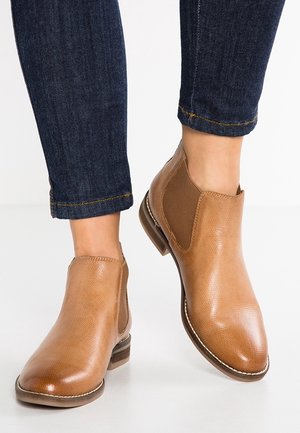 Ankle boot