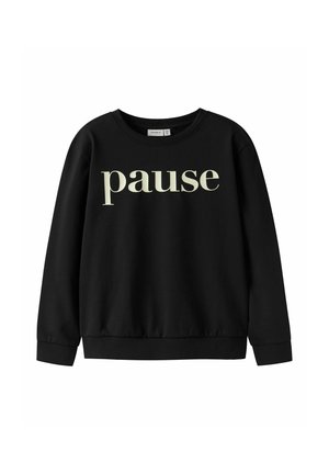 Sweatshirt noir avec un col rond et des manches longues. Présente un grand texte "pause" en couleur claire sur le devant. Texture de tissu lisse.