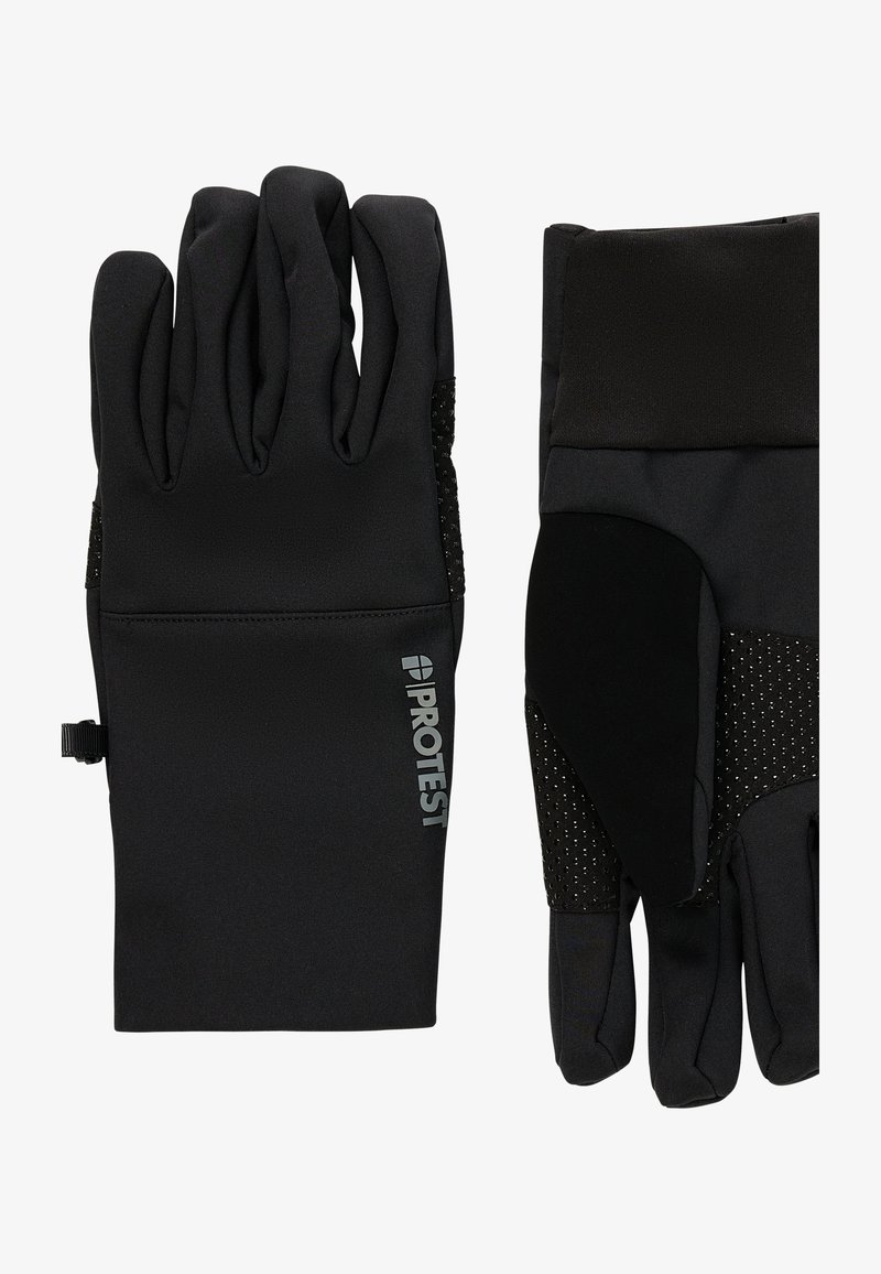 Ein Paar schwarze isolierte Handschuhe mit Grip-Pads auf den Handflächen und einem "PROTEST"-Logo auf der Rückseite eines Handschuhs.