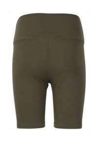 Shorts de fitness vert olive foncé avec une large ceinture, texture lisse et coutures à plat, conçus pour le confort et le mouvement.