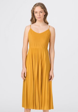 WADENLANGES PLISSEE AUS FLIESSENDEM - Jersey dress - mango
