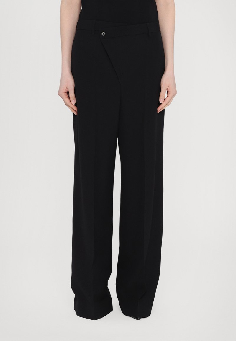 MM6 Maison Margiela - PANTS - Stoffhose - black, Vergrößern