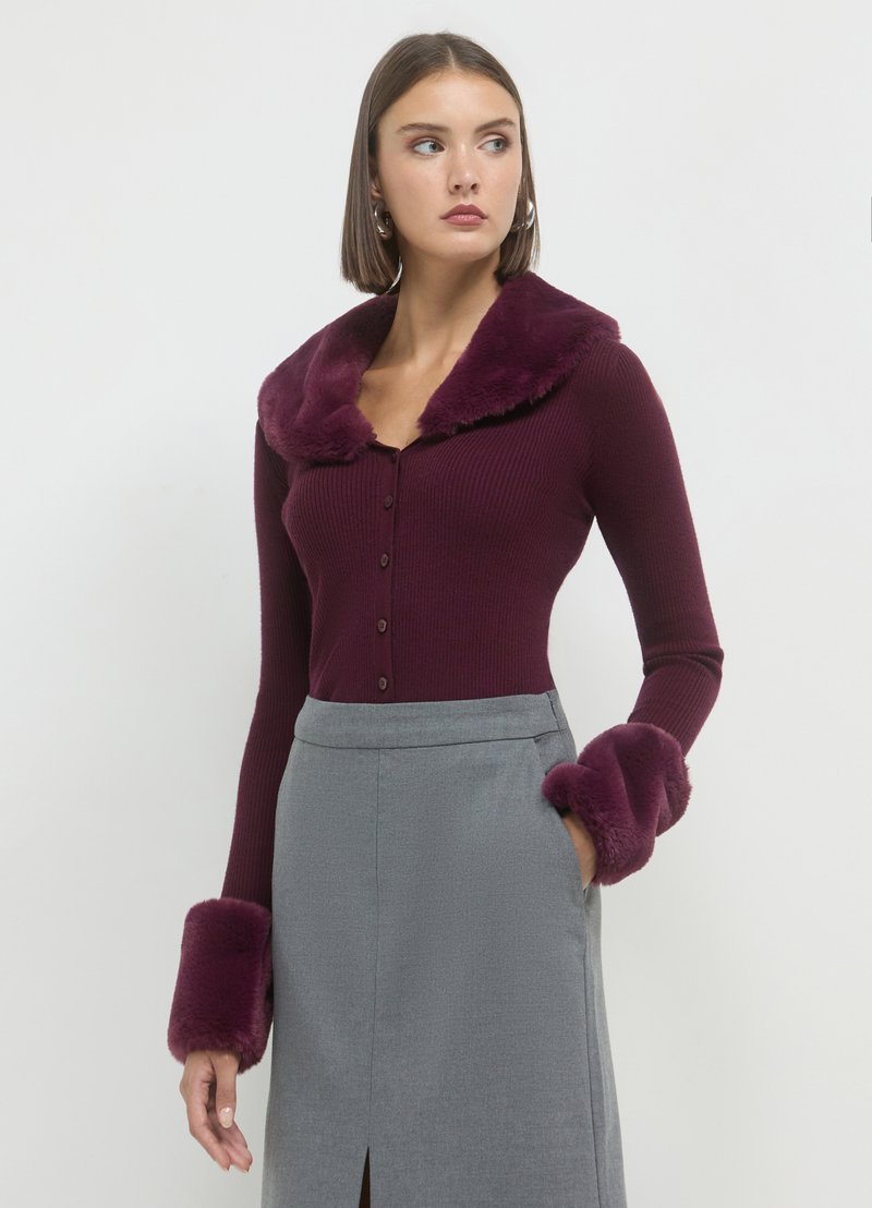 Calliope COLLETTO E POLSINI EFFETTO - Cardigan - viola