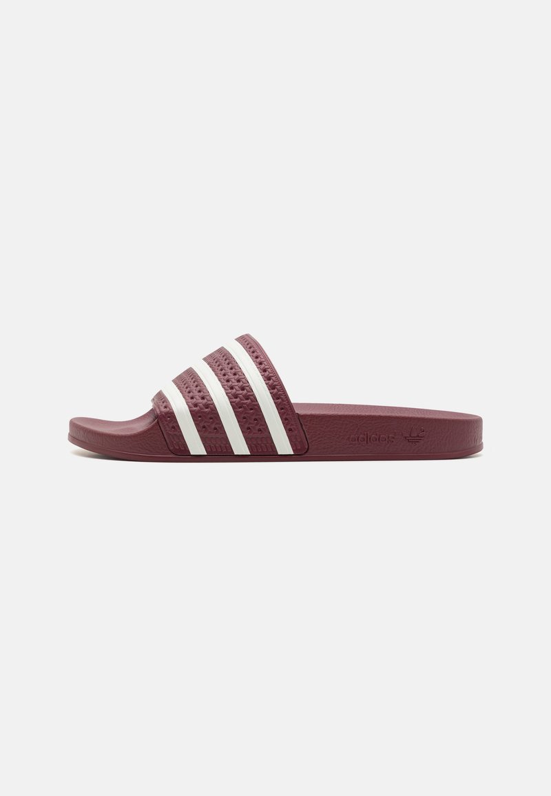 adidas Originals ADILETTE UNISEX - Σαγιονάρες πισίνας - shadow red/off white