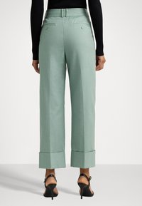 Lauren Ralph Lauren Double Faced Cotton Ankle Trouser - Pantalon classique - soft laurel