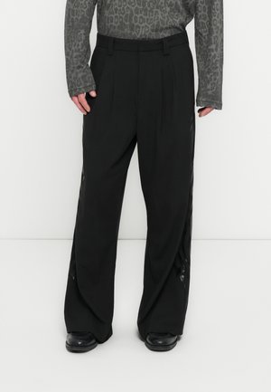 BLADE GOLIATH TROUSER - Hlače - black