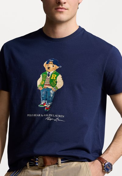 Polo Ralph Lauren CLASSIC FIT POLO BEAR JERSEY T SHIRT - Tricou cu imprimeu - newport navy