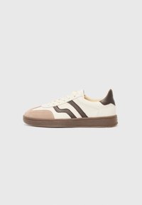 CUZIMA - Sneakers low - off white/brown