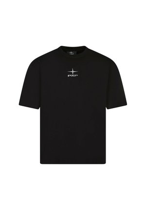 Camiseta de algodón negra con mangas cortas, escote redondo y un logo plateado "PXP" impreso en el centro frontal. Diseño simple y de corte relajado.