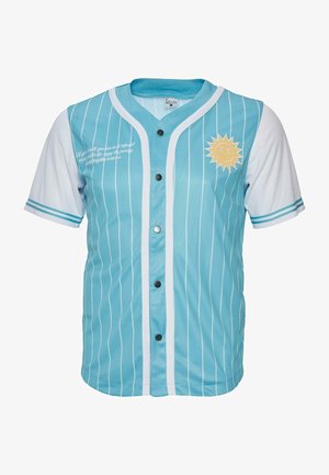 Svetlo modrý baseballový dres s vertikálnymi bielymi pruhmi, čiernymi gombíkmi a bielym golierom. Obsahuje grafiku pripomínajúcu žlté slnko.