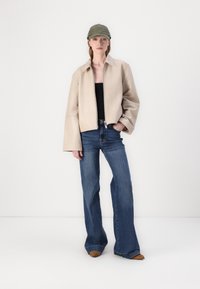 Samsøe Samsøe SALYLO JACKET - Læderjakker - washed white pepper